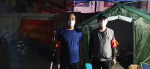 市文旅集團(tuán)一線戰(zhàn)“疫”之：黨旗飄揚(yáng)在門外，黨旗扎根在心里，53歲和35歲黨員成絕佳搭檔